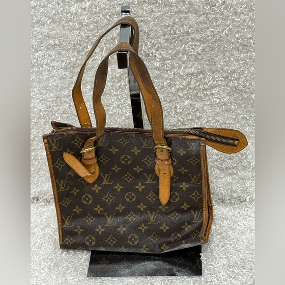 Louis Vuitton Handbags - Authentic Vintage LV Popincourt Haut Bag